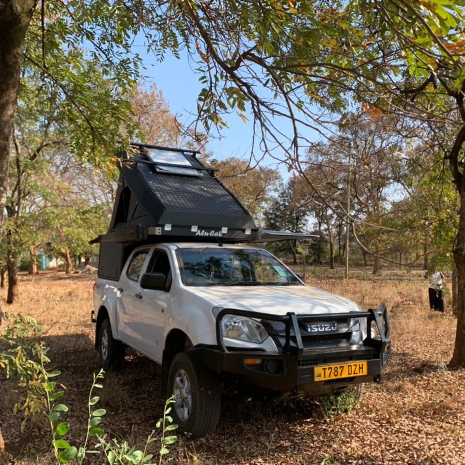 Selbstfahrertour mit Dachzelt - auf eigene Faust zum Ngorongoro Krater 